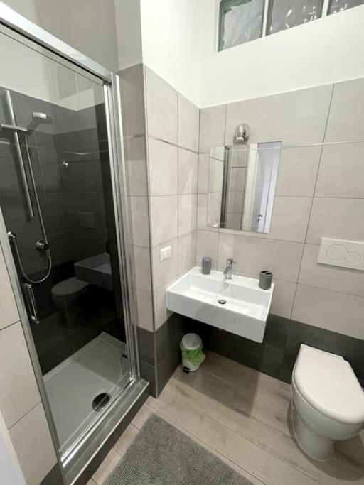 Domus Art Suites Merulana Roma Exterior foto
