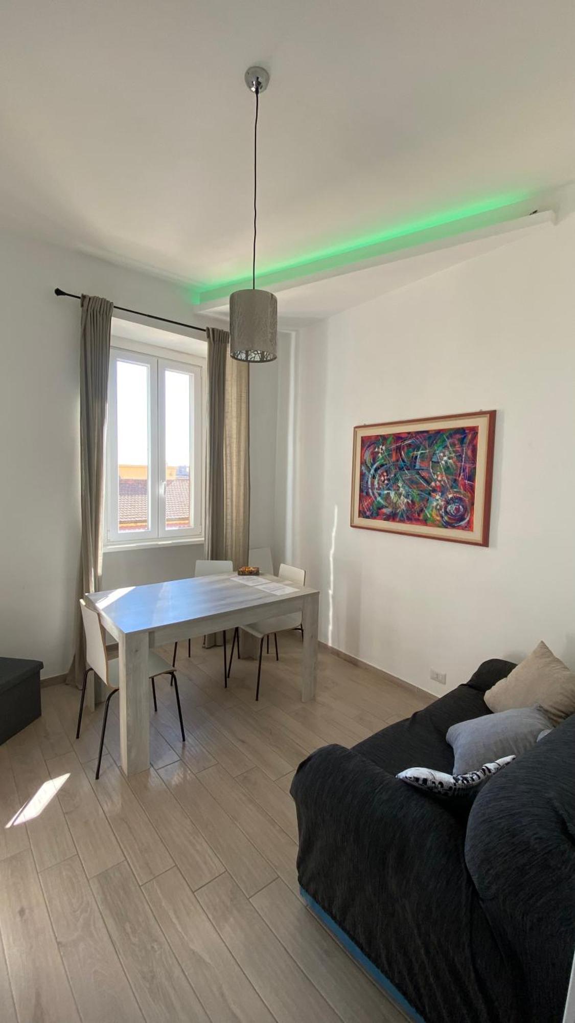 Domus Art Suites Merulana Roma Exterior foto